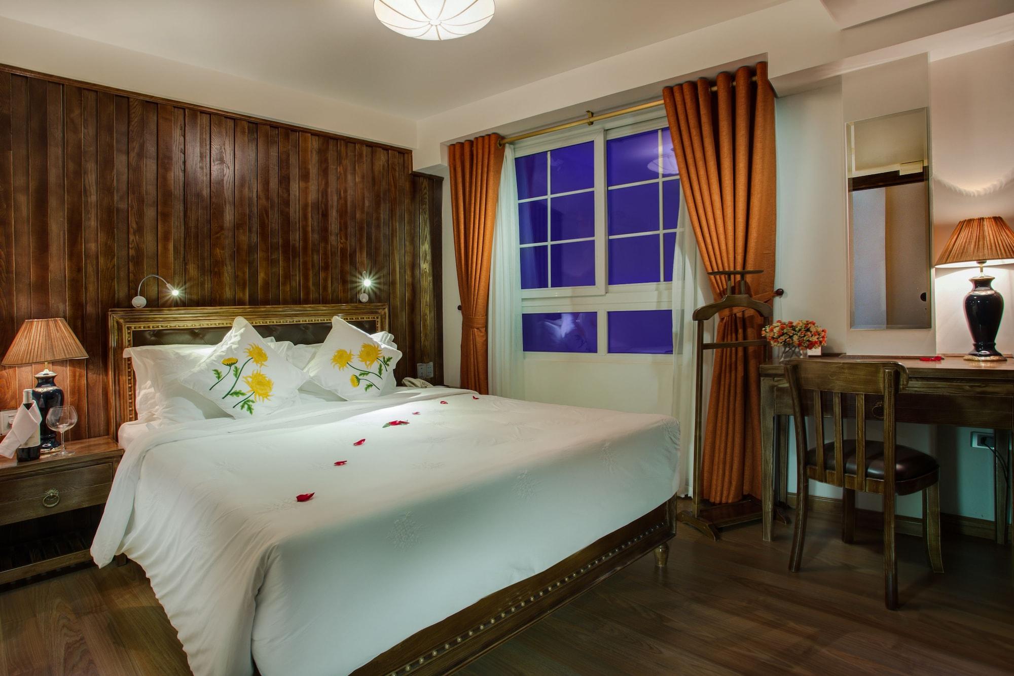 Noble & Swan Boutique Hotel Hanoi Exterior foto